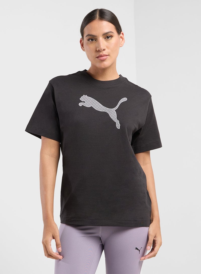 PUMA Her Graphic T-Shirt - Image 1